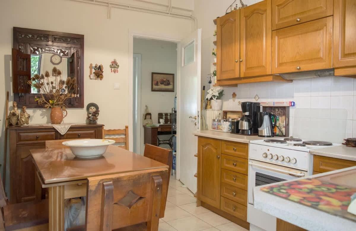 Family Apt With Garden Next To The Sea Athena Bagian luar foto